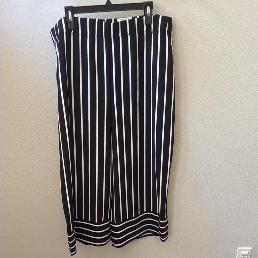 INC International Concepts Black and White Smocked Wide Leg Jumpsuit